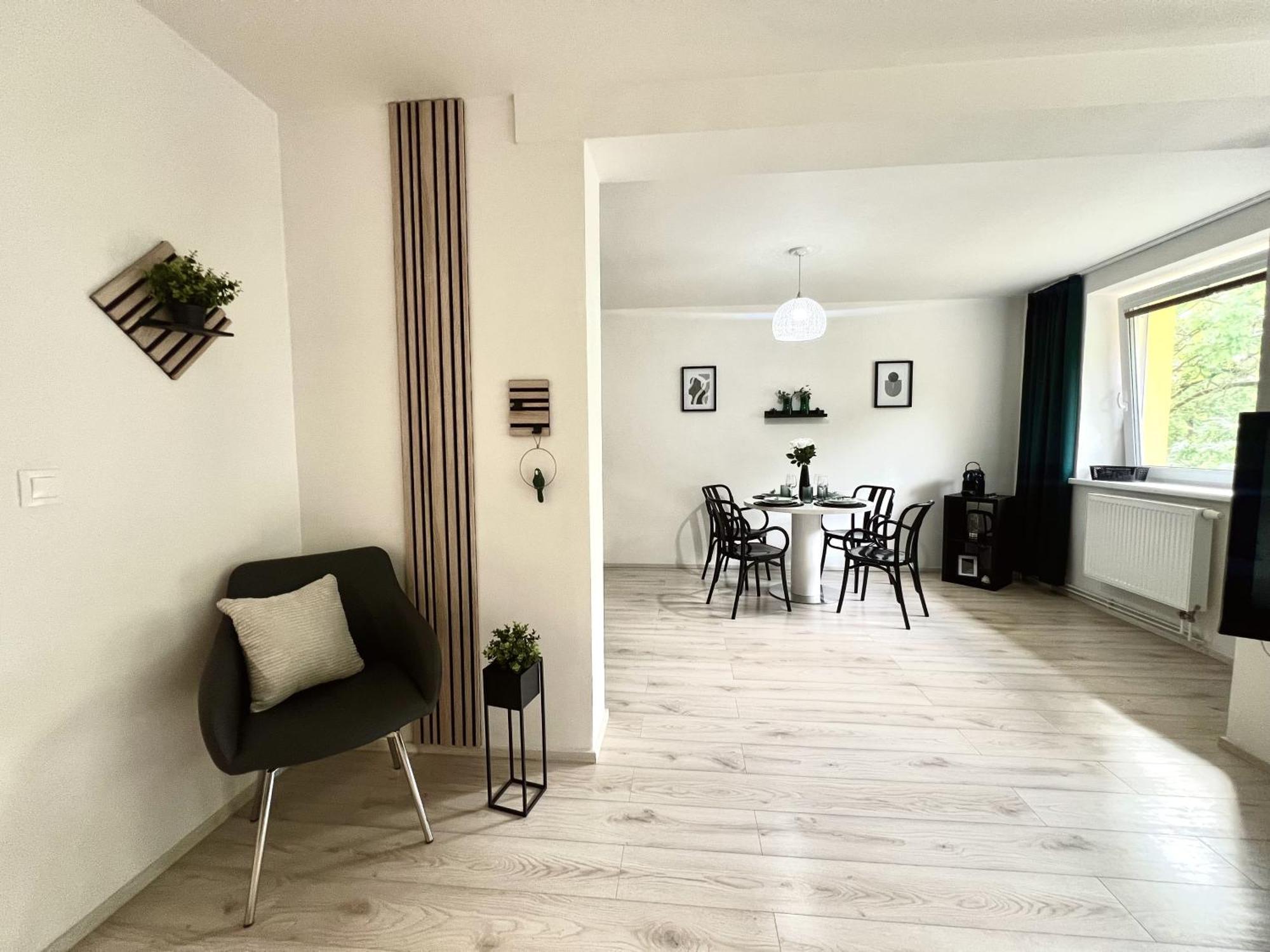 Apartmany New Forest Retreat - U Lesa, S Parkovanim, 300Mbit Internet เยเซนิค ภายนอก รูปภาพ